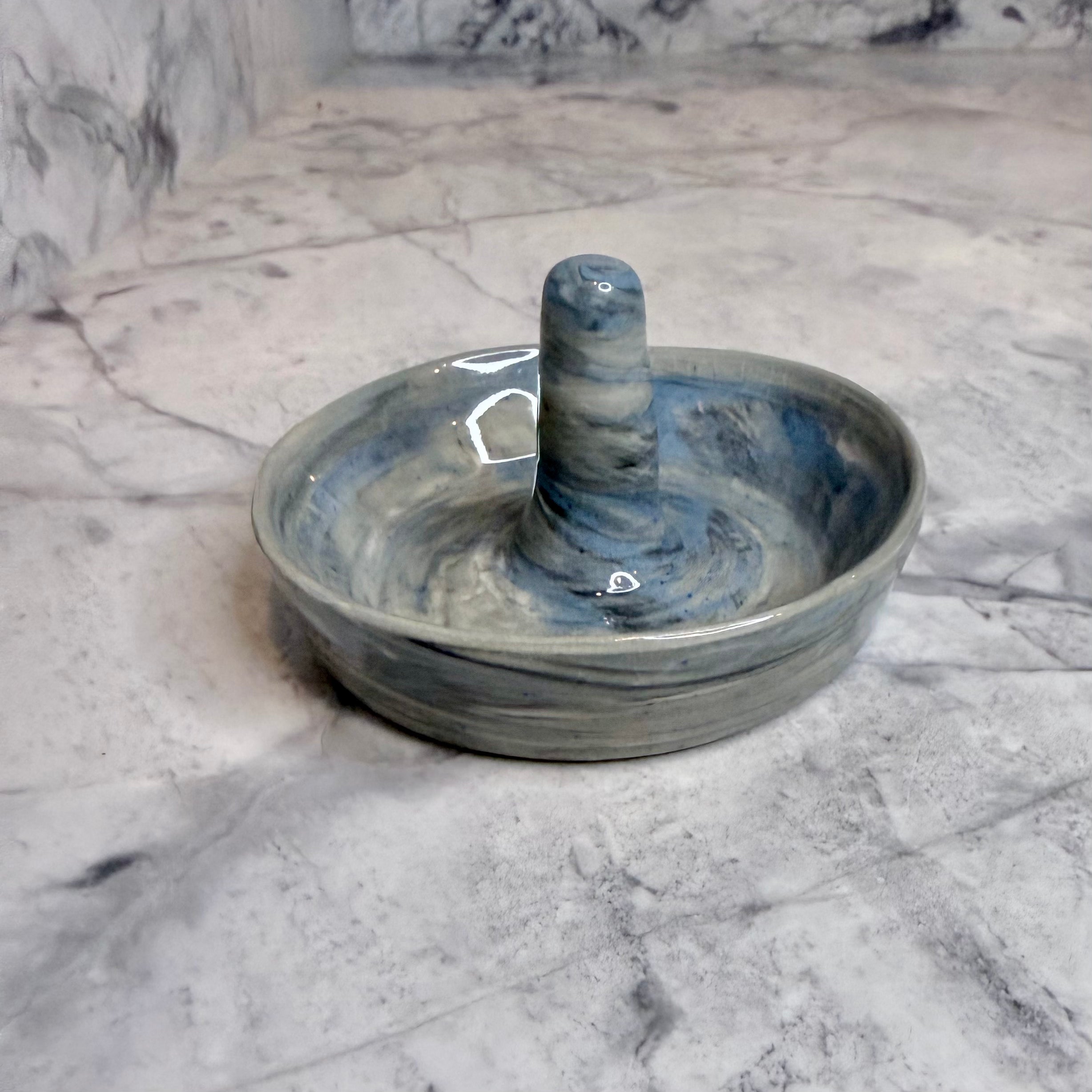 Ring Holder No. 1
