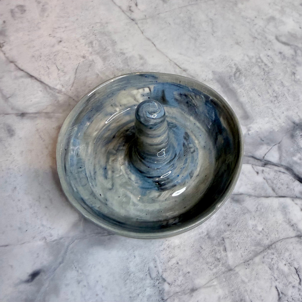 Ring Holder No. 1