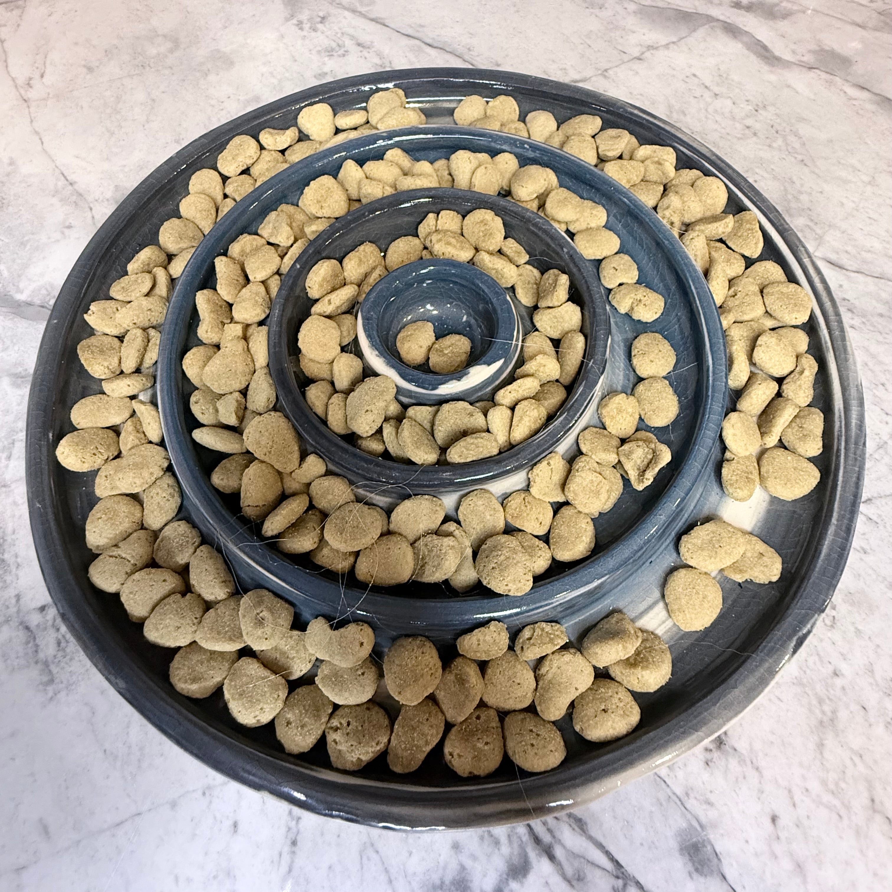 Dog Slow Feeder No. 8
